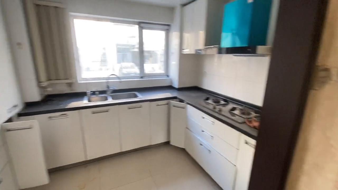 姹愬哺鍥介檯鍒濂藉悧,姹愬哺鍥介檯