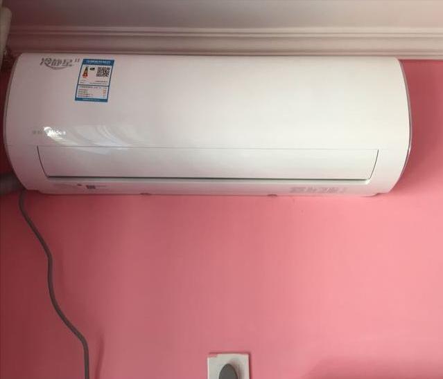 家里装修空调用中央空调还是挂机,卧室选择挂机还是中央空调