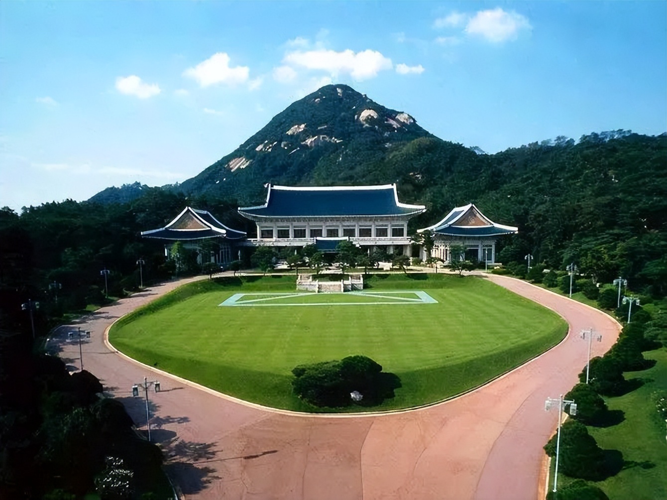 脱亚入欧国家,脱亚入欧的回归