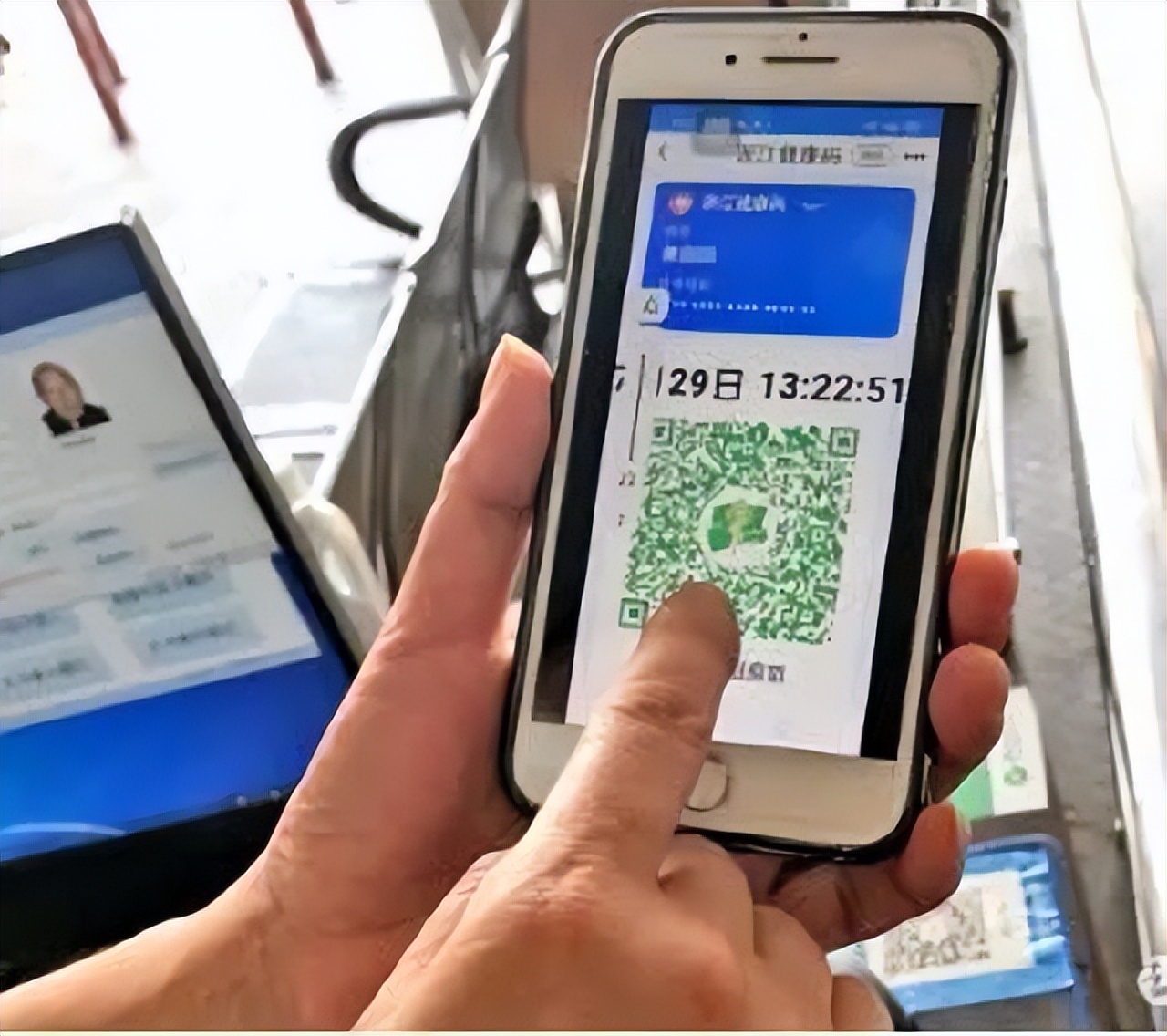 中国首位办手机号的人,中国第一位办手机号的人是谁