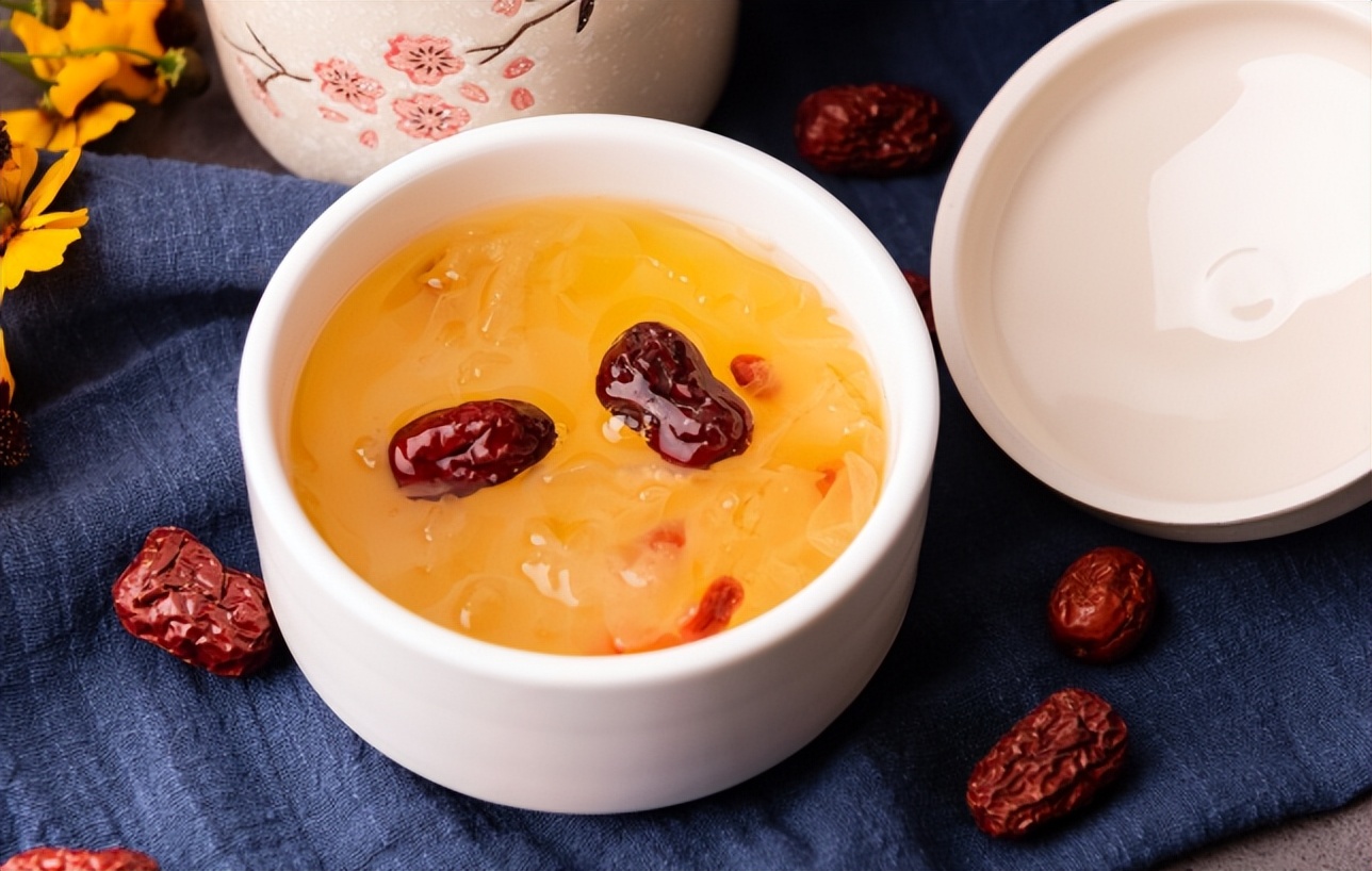 8种养颜食物让你容光焕发,多吃这些食物让你拥有美丽容颜