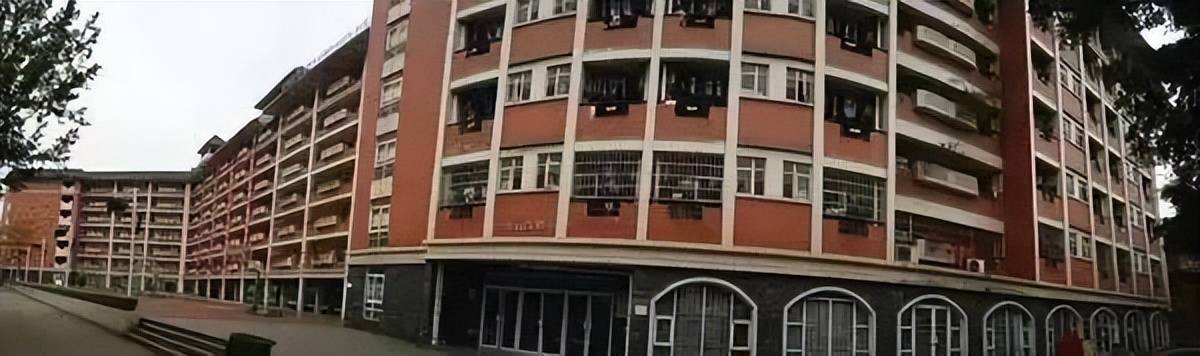 广州公办初中哪个有住宿,广州哪个初中学校住宿最好