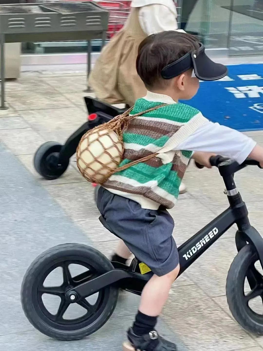 立夏节来了，宁波朋友圈的蛋套秀，花头精最多的就数它