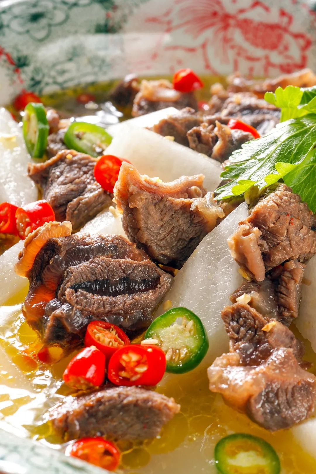 碳水*弹炸**配肉食，甘肃人的年味有多“攒劲”？