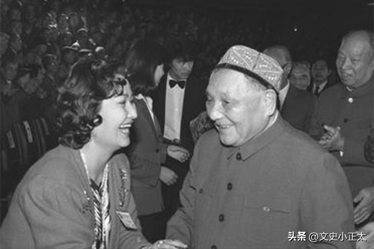 1957年毛*东泽**率团访苏，赫鲁晓夫问这小个子是谁，*小平邓**机智回答