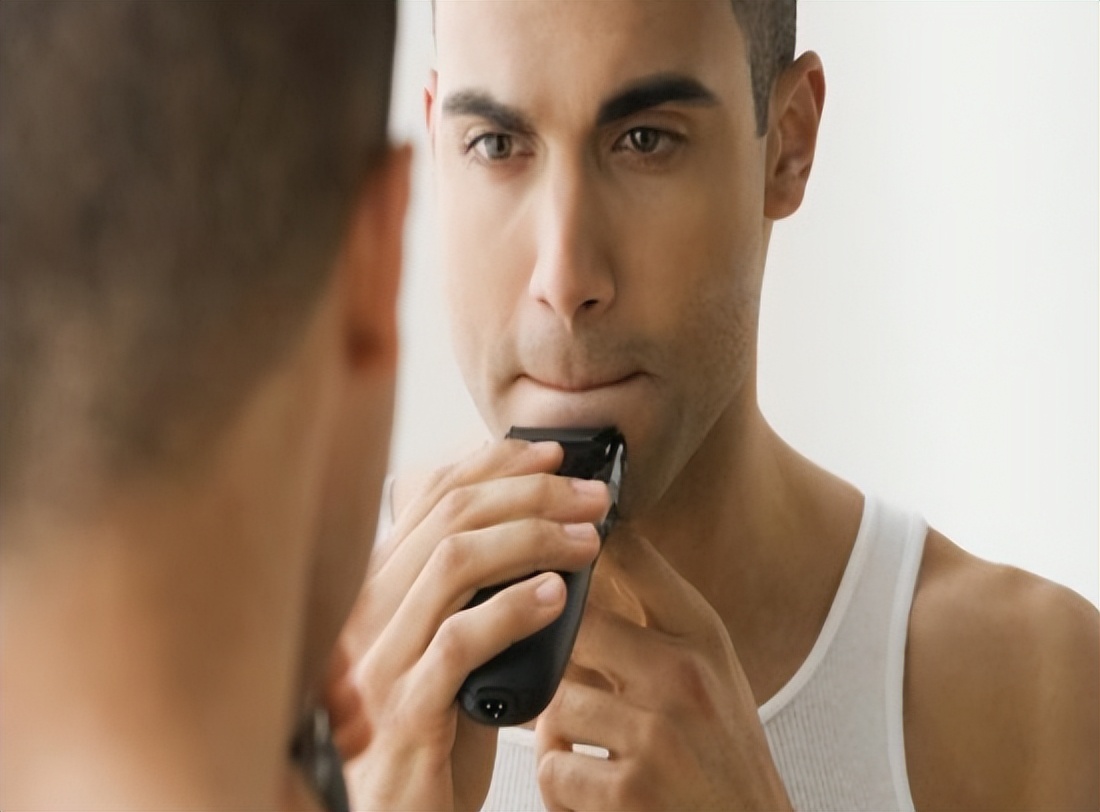 男性雄性激素越旺盛越好吗,男人50岁后雄性激素旺会脱发吗