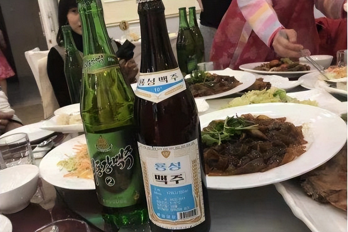 朝鲜人去朝鲜族吃饭,走进朝鲜吃烧烤