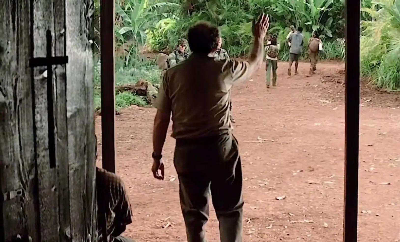 一生中必看的经典美国十佳战争片,太阳之泪很经典的一部战争片