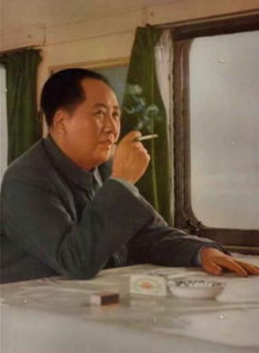 中华烟5毛6，雪茄烟12元，毛主席晚年吸的雪茄烟有何特殊？