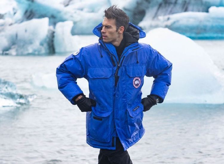 羽绒服正品和仿品差距大吗,品牌羽绒服好还是正品好