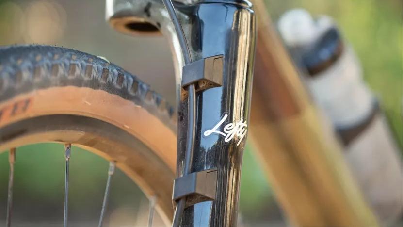 砾石公路车和普通自行车,啥是砾石公路自行车