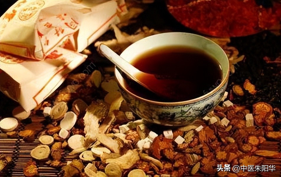 虚劳病精血亏虚怎么引起的,精血不足三天失眠怎样用中药调理