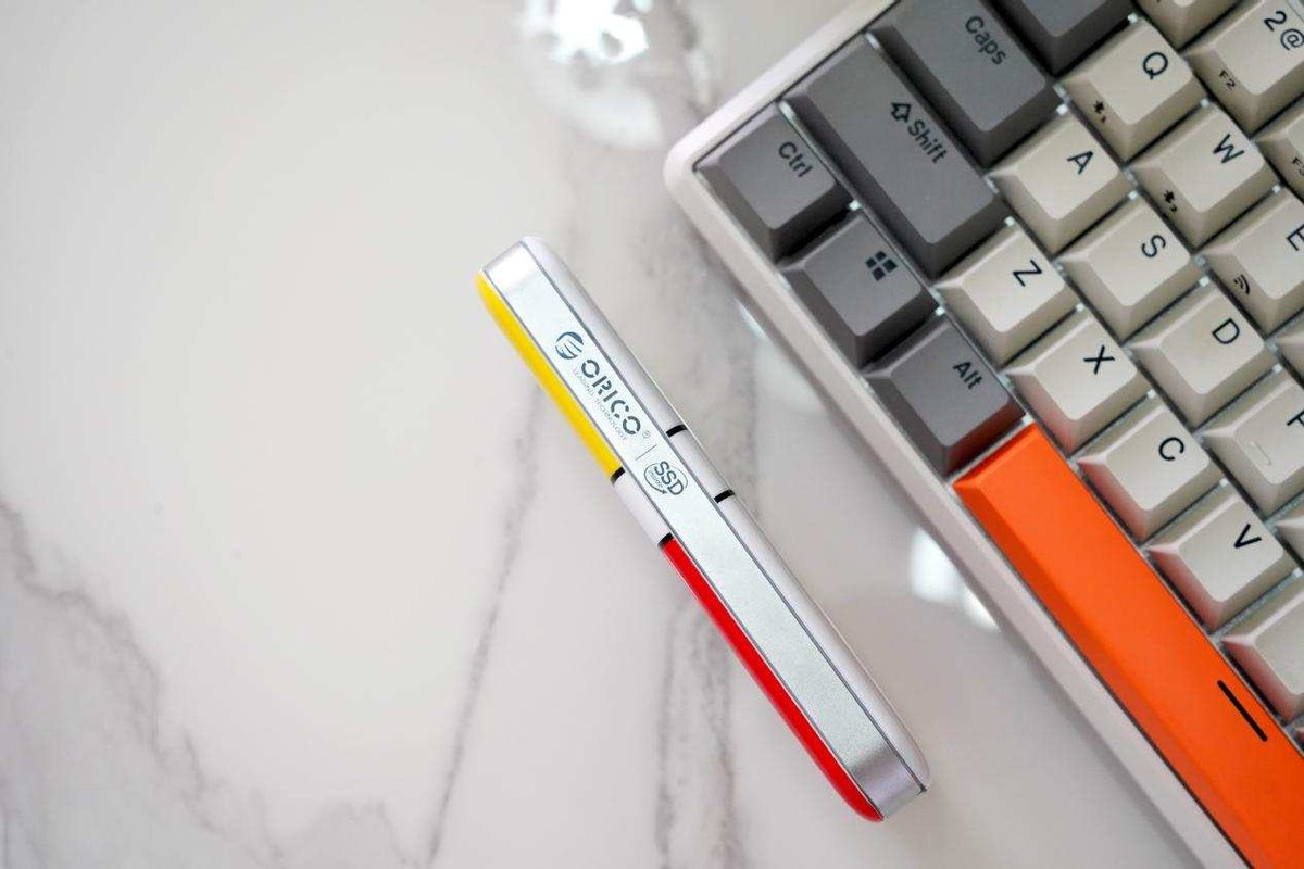 手机直连奥睿科移动固态硬盘4.0,奥睿科m.2固态硬盘盒评测