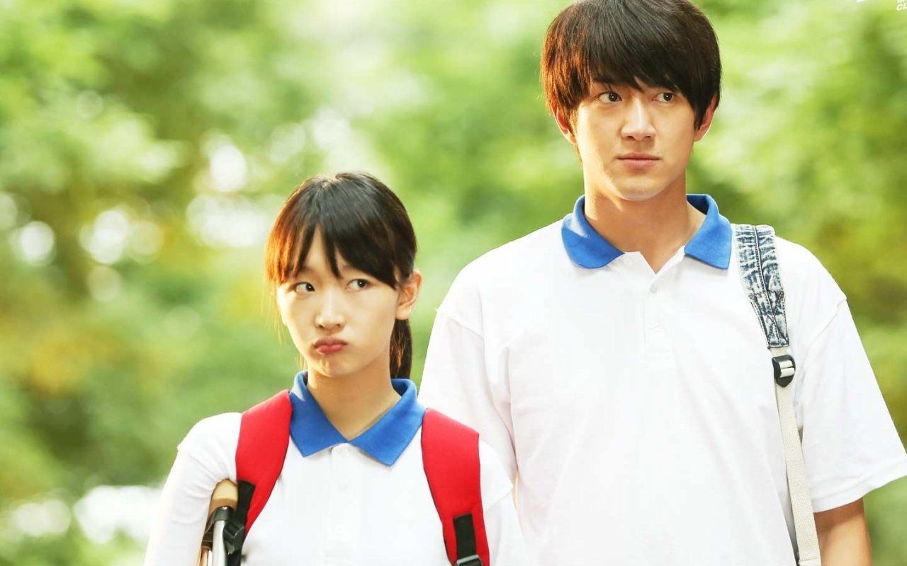 没有颜值没身材周冬雨为何如此红,其貌不扬的周冬雨为什么备受关注