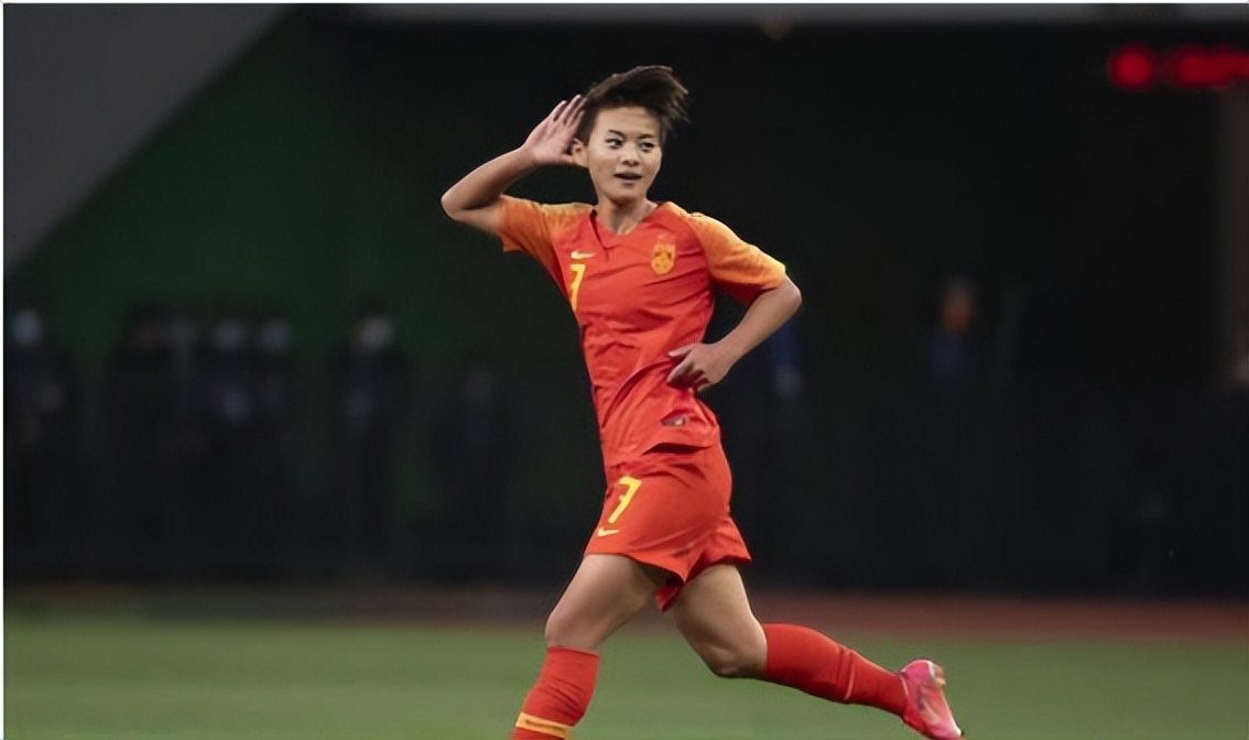 梅西捐款琼中女足,梅西慈善公益完整视频