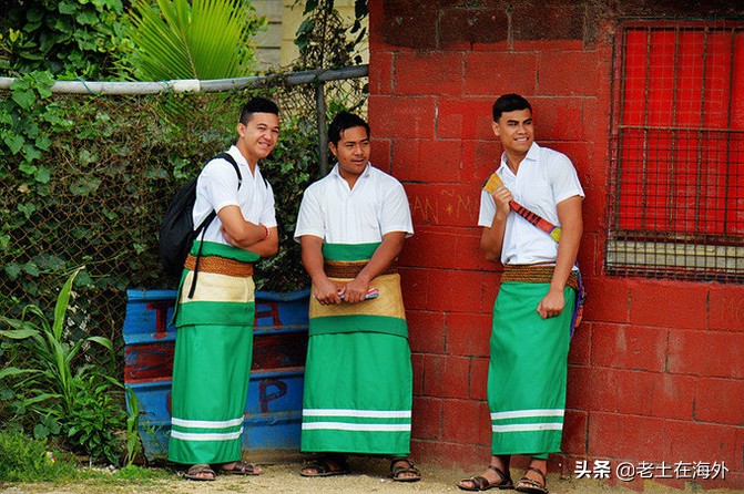 汤加面临的是火山喷发还是海啸,汤加火山爆发汤加还好吗