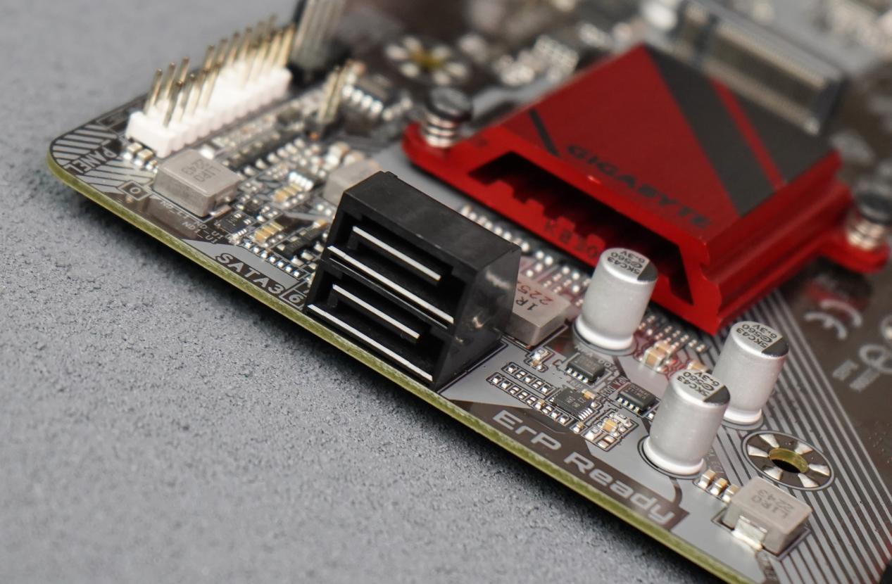 技嘉b760魔鹰小板测评,技嘉B760m魔鹰主板