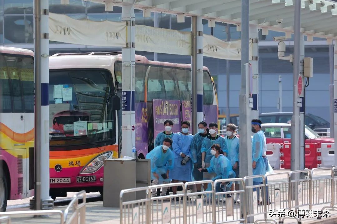 香港避疫挤爆深圳湾,香港医院被挤爆