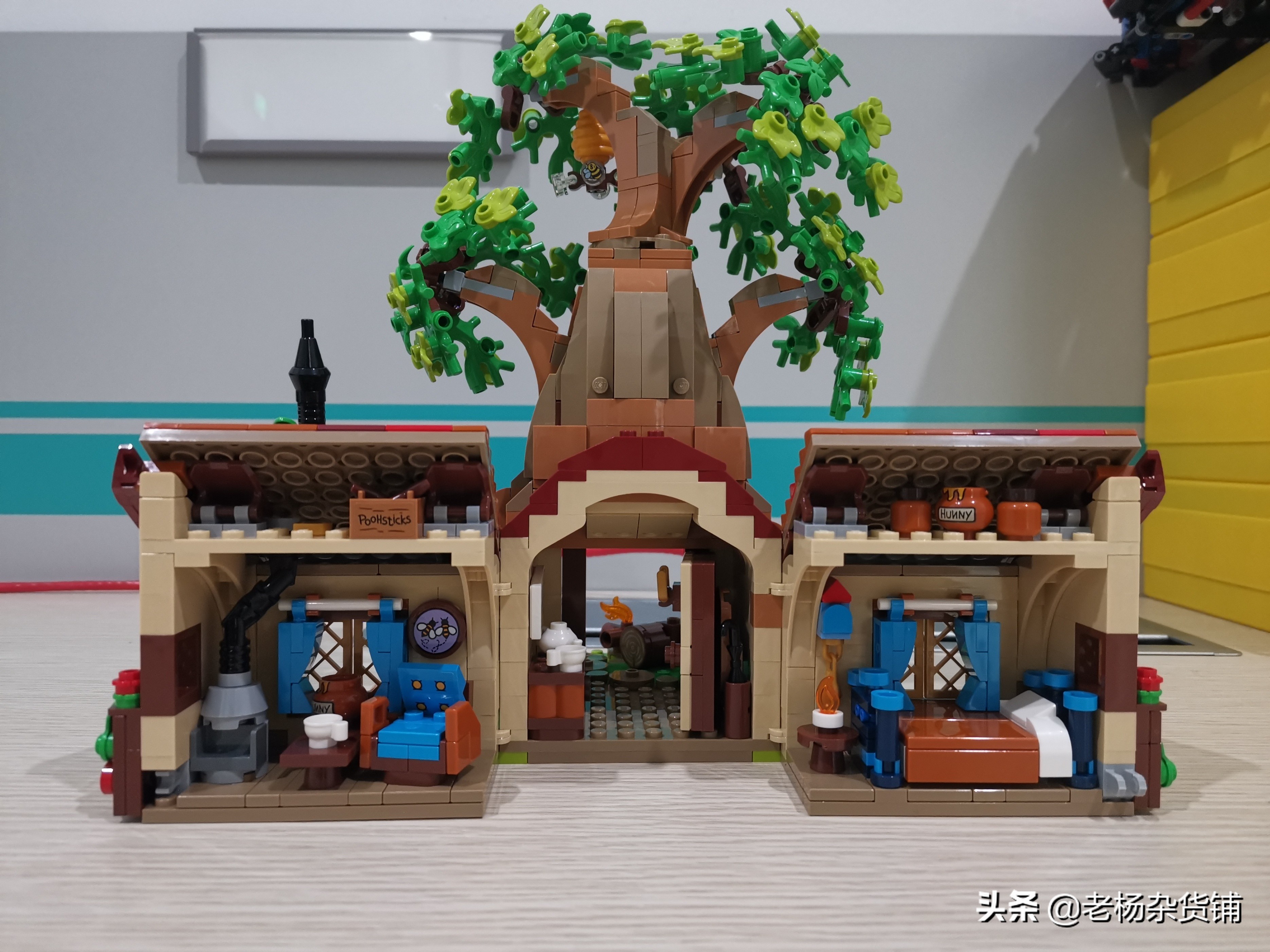 LEGOIEDAS系列21326超萌超好玩的小熊维尼树屋开箱评测