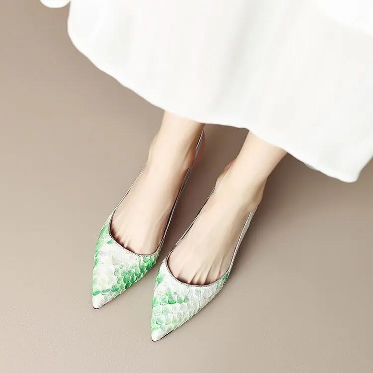 庄重细跟高跟鞋,新款小众设计细跟高跟鞋