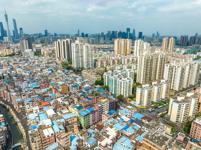 跟亲戚借了一点钱买房后悔了,18年买房借了15万