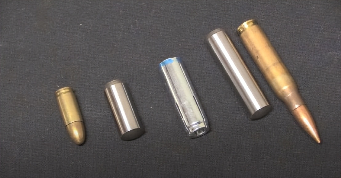 珠海航展专打无人机的激光炮,珠海航展枪械瞄具