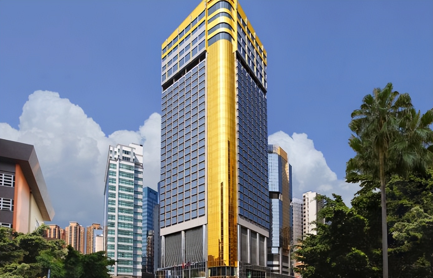 抓紧解决！内地客游香港遇到不快事增多，港府应该设热线求助电话