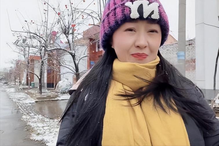 老挝美女嫁大20岁江西大叔,老挝美女嫁四川4年再回老挝