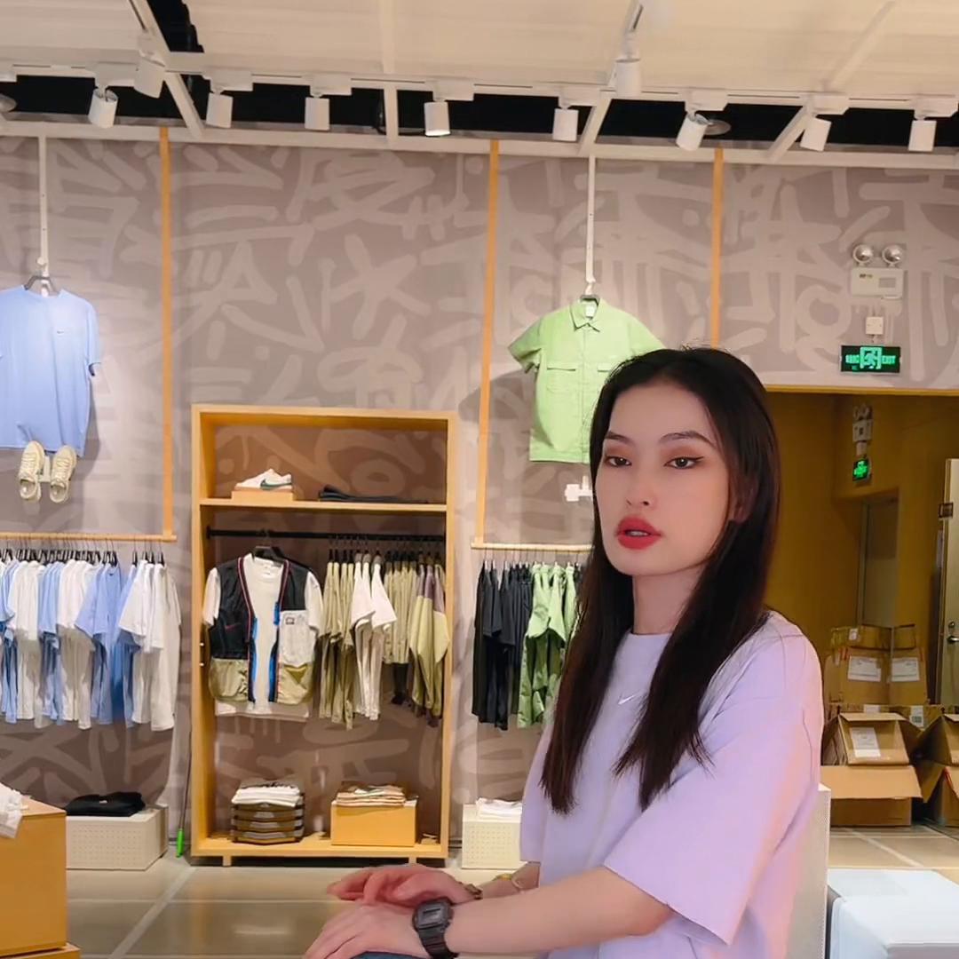 nike耐克女子低帮板鞋,耐克空军一号af1airforce1白红