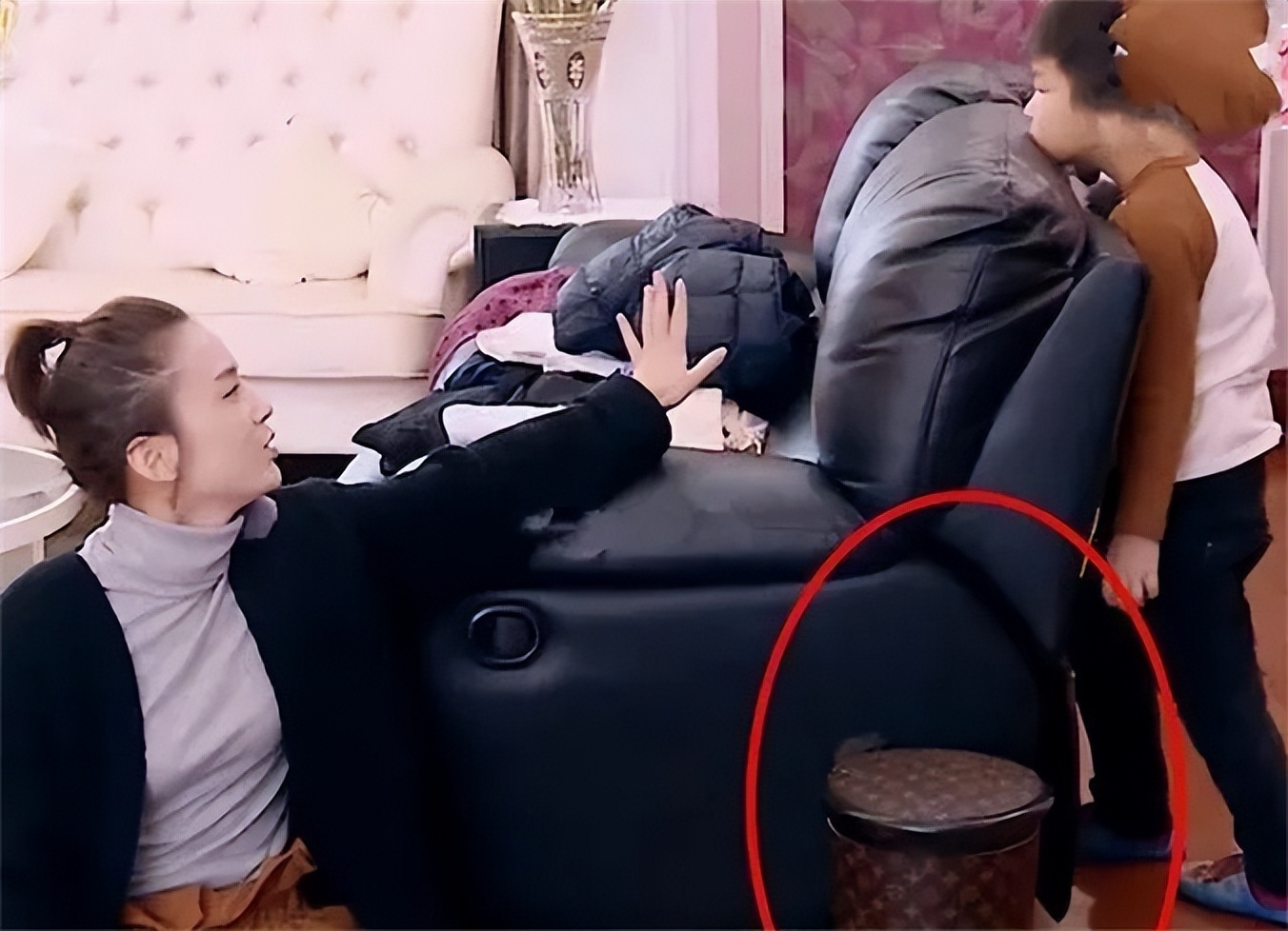 八位花钱如流水的女星,花钱如流水的四个女星