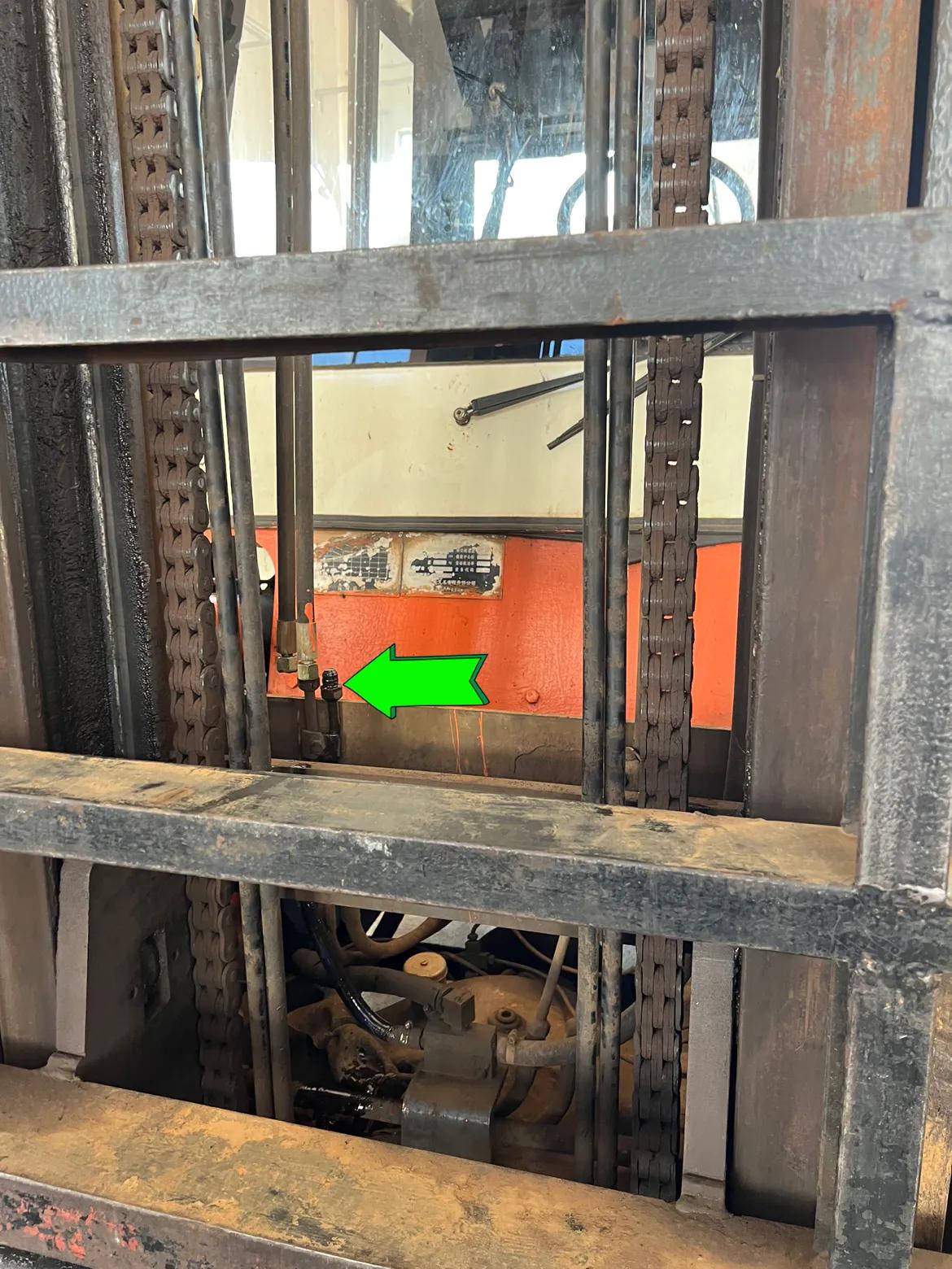 叉车换门架轴承多少钱,叉车门架轴承怎么换