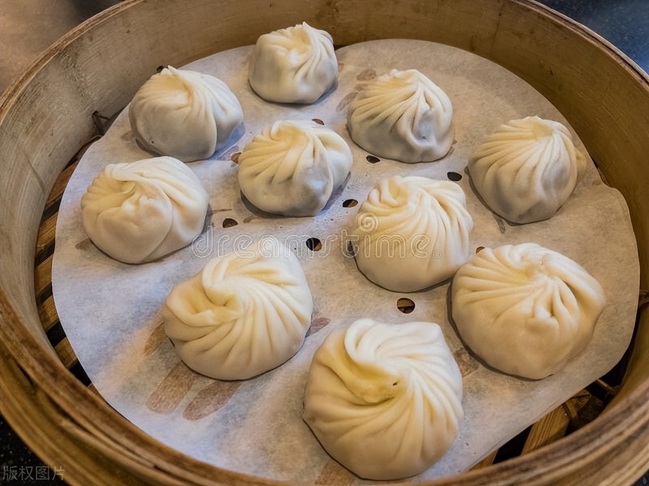 迪拜富得流油可以买什么,为什么说迪拜富得流油