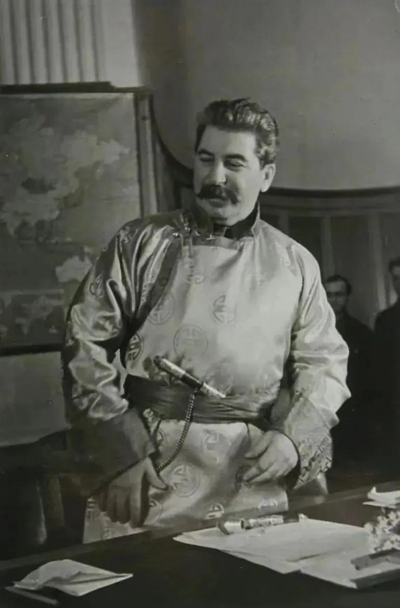 布琼尼第一骑兵军帽,布琼尼帽历史