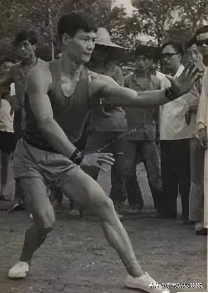 三体式的重点和缺点,三体式两腿力量分布