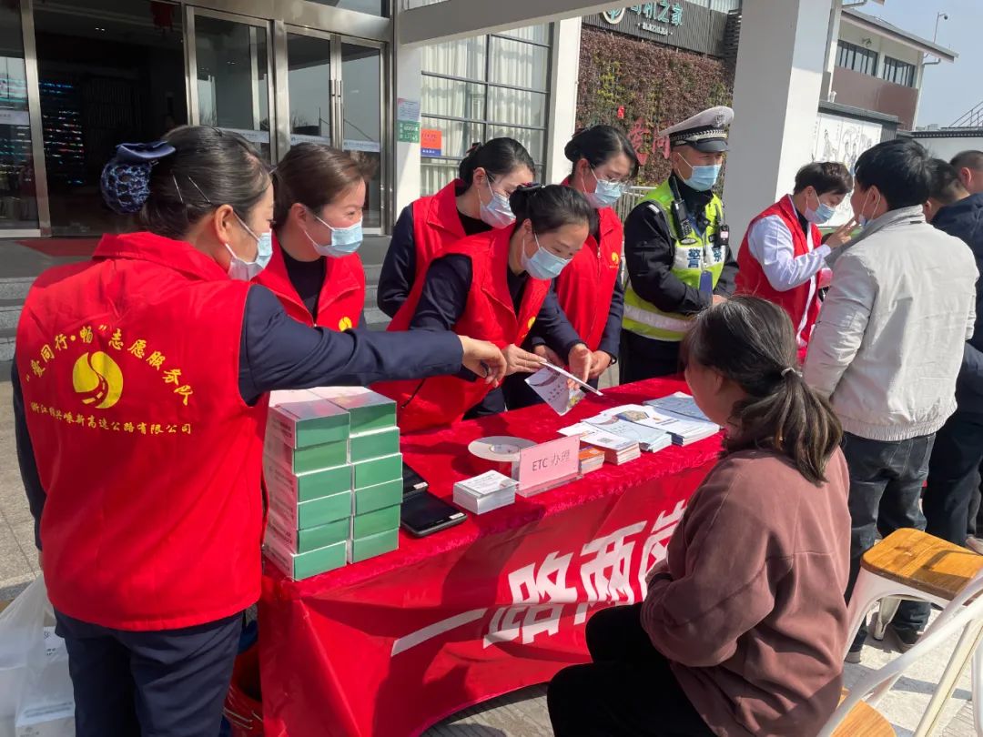 雷锋精神在今天的实际意义,雷锋精神活动视频