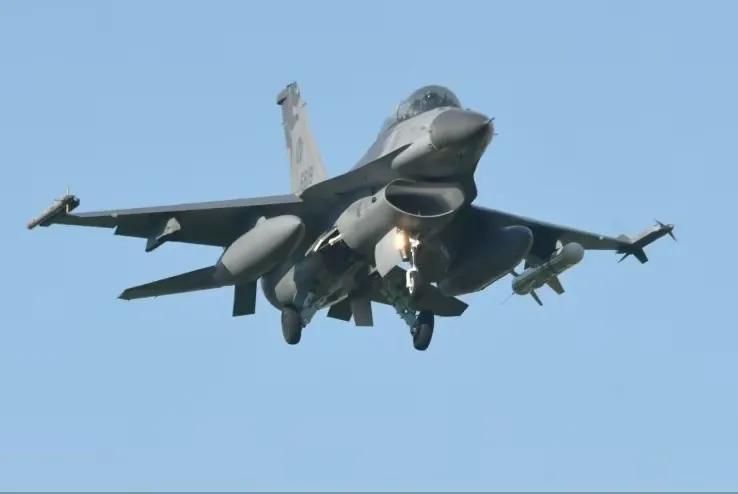 缇庡浗25瀹跺啗鐏晢缁勫洟绐滃彴,缇庡浗25瀹跺啗鐏晢缁勫洟绐滃彴浜嗗悧