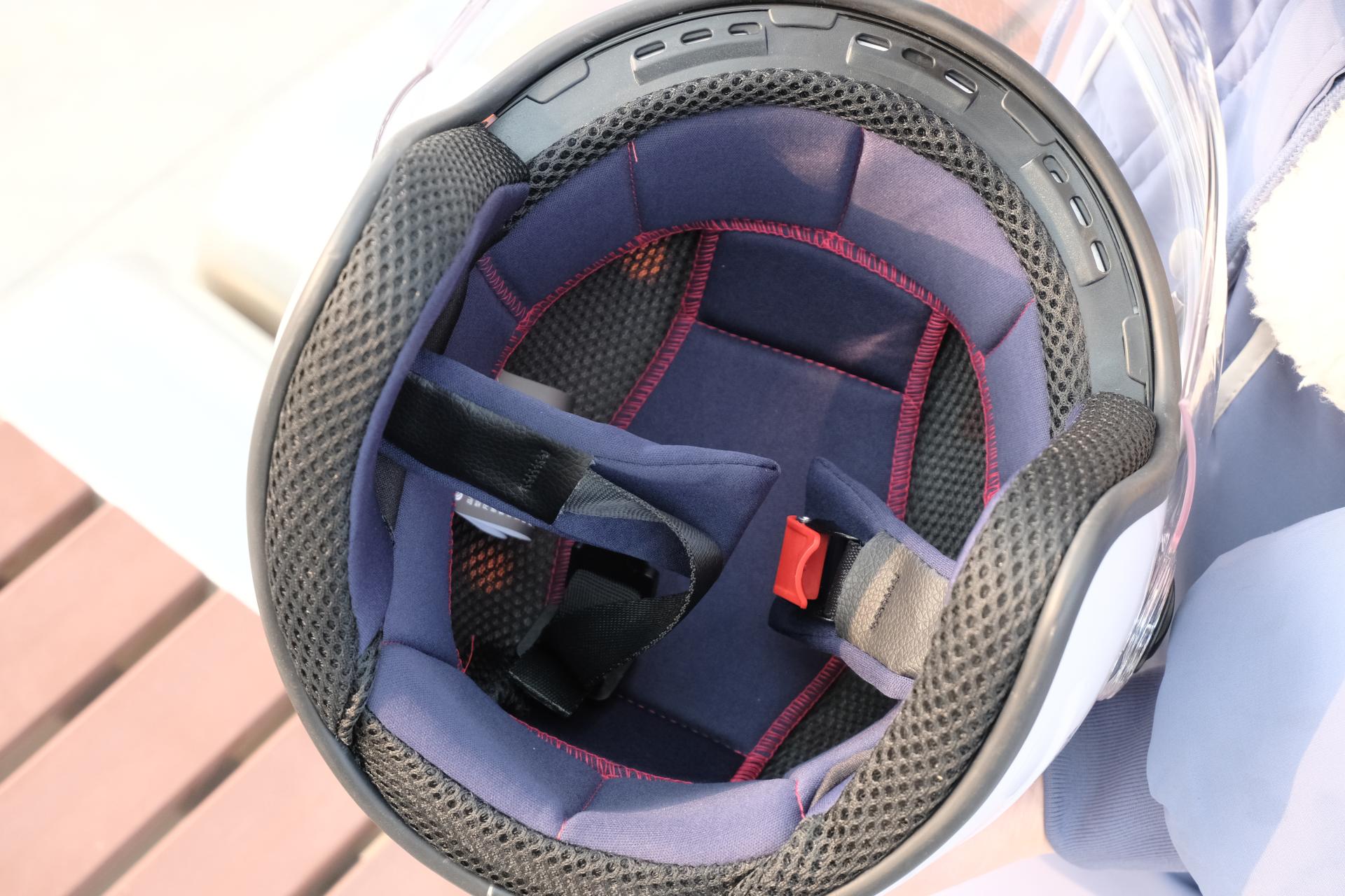 smart4us1智能骑行头盔,骑摩托安全头盔四季通用3c认证