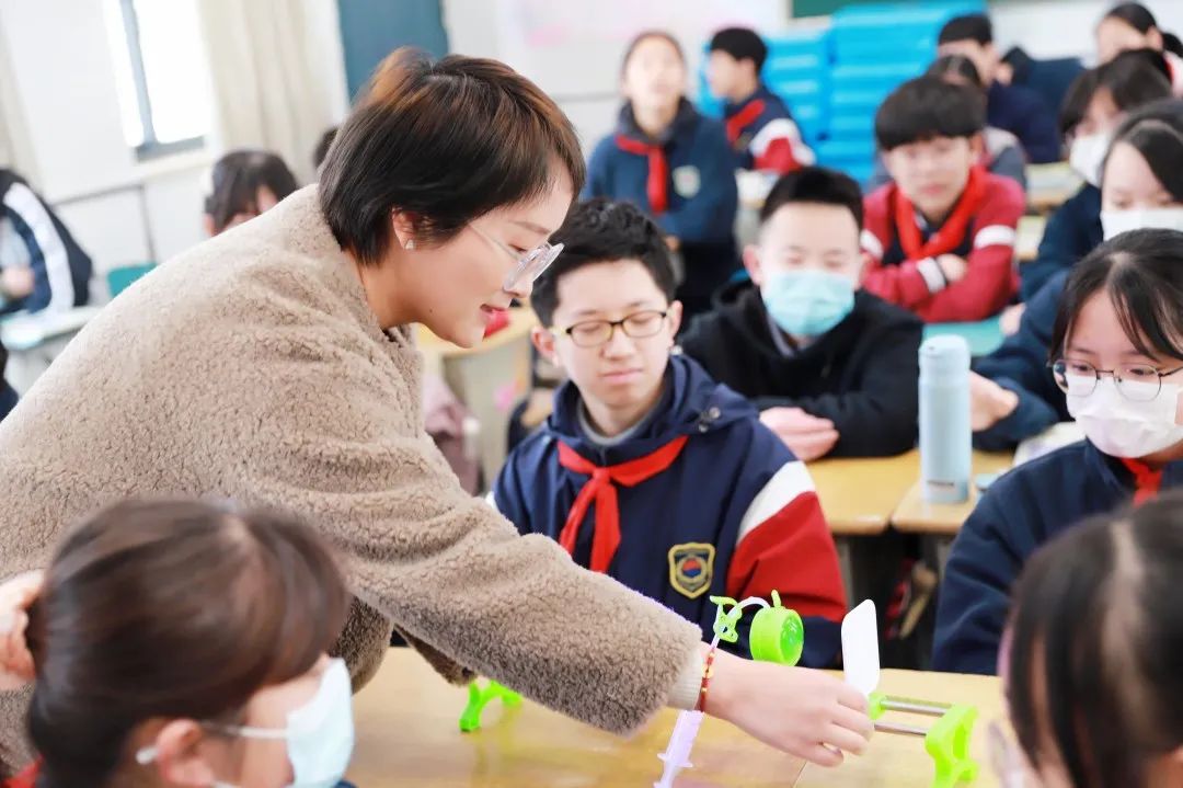 宁波曙光中学全体老师集体照,宁波曙光中学老师照片