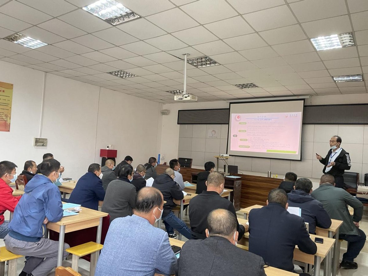 人社多措并举促就业,人社多点发力促就业