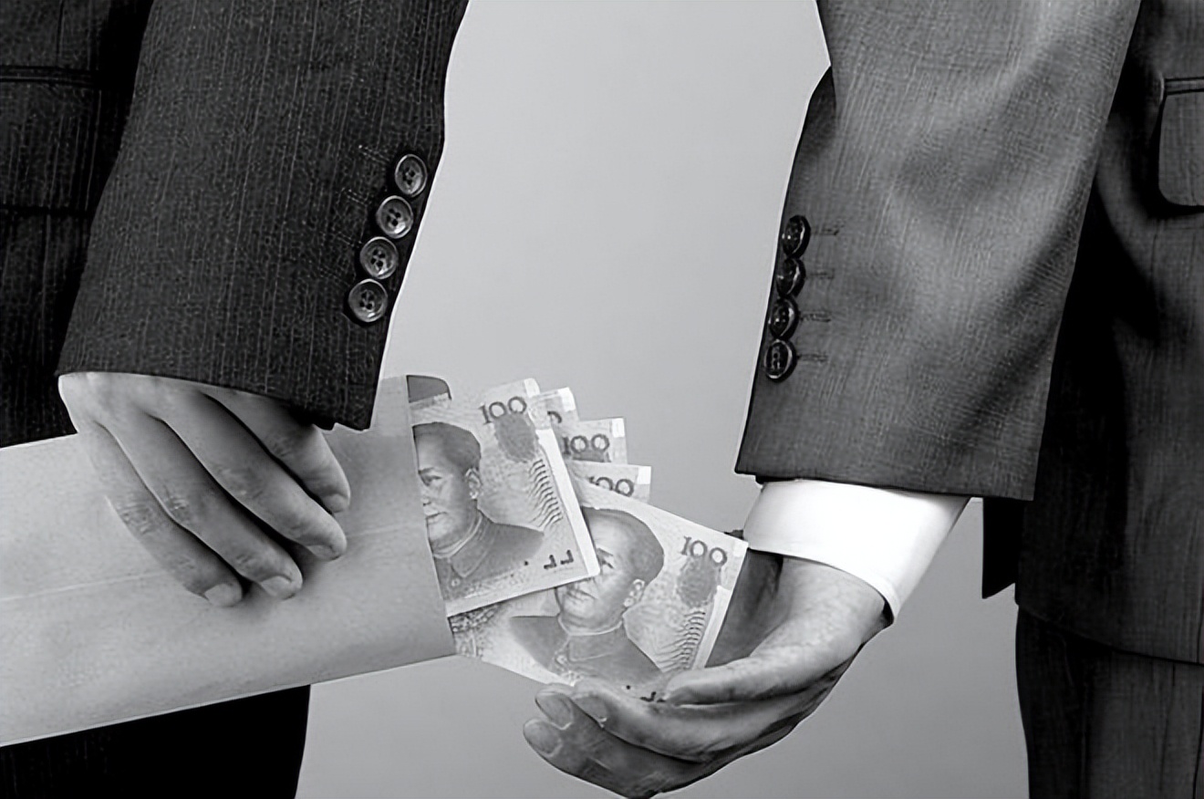 全球第一例！用数字货币发工资，中国反腐拉开新篇，更难受是美元