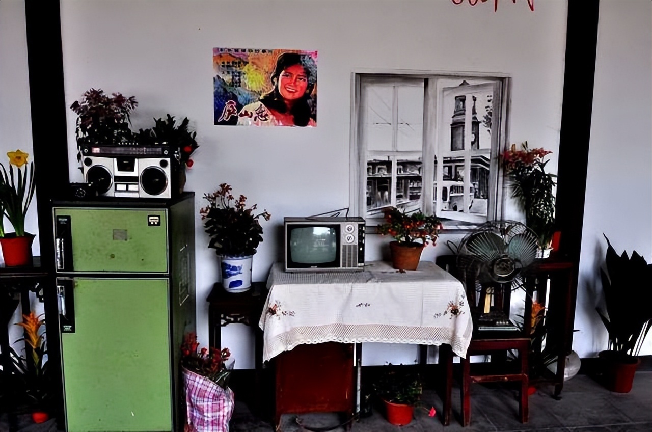 以前的奢侈电器，再看一次时，认识6样就已经是在家拿退休金了