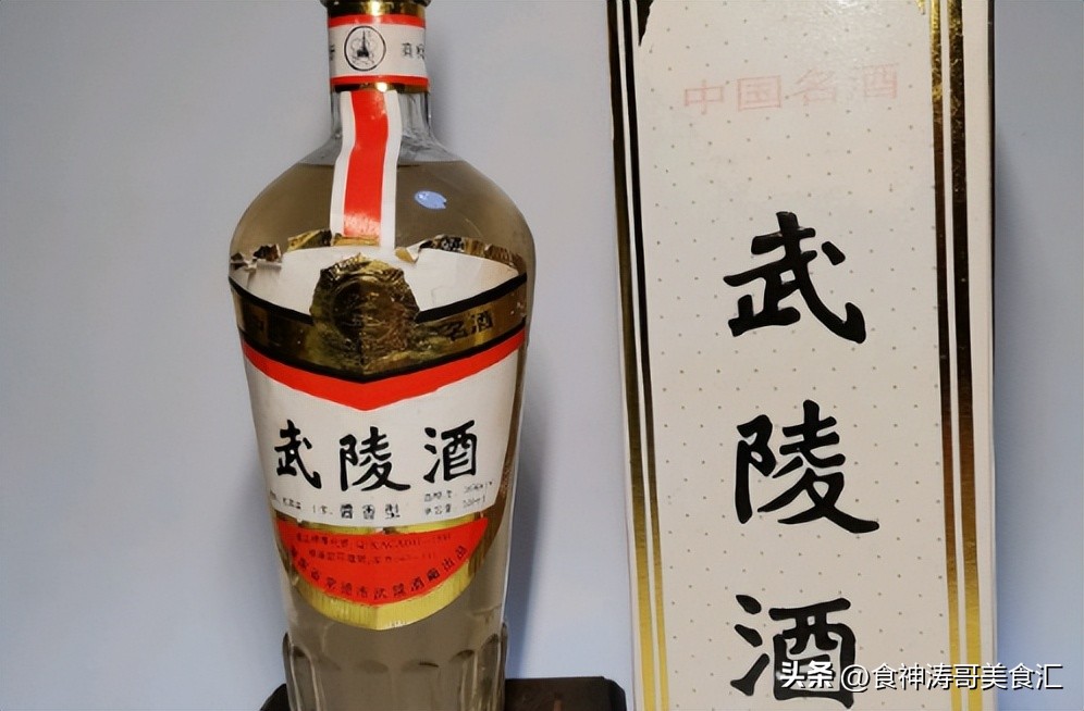 6种低价好喝的纯白酒,市场公认的好喝便宜的白酒