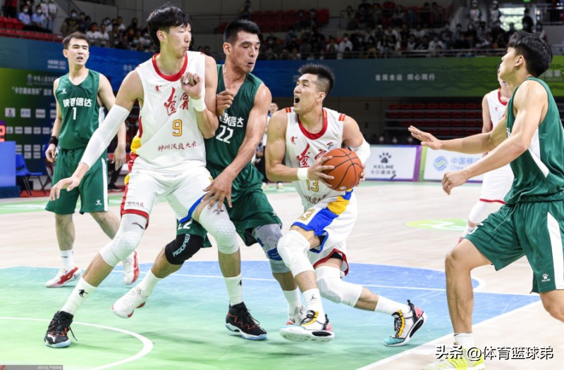 周琦再次失去首发位置,周琦状态低迷引担忧