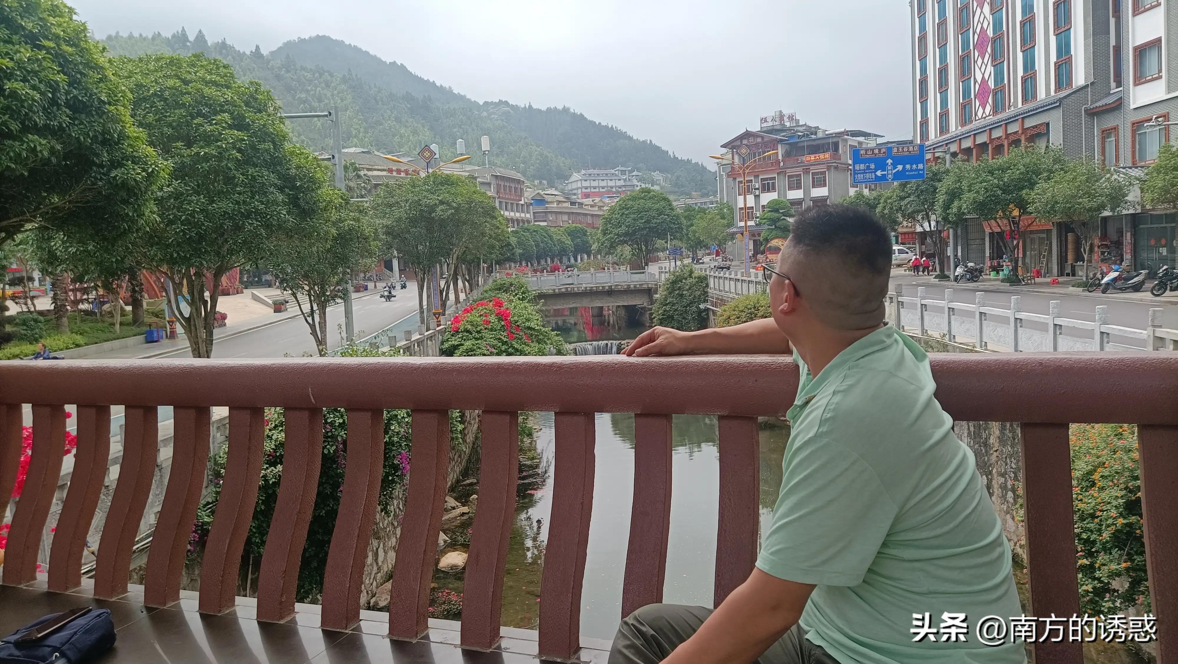 金秀周边哪里有小河可以玩,金秀镇附近小溪