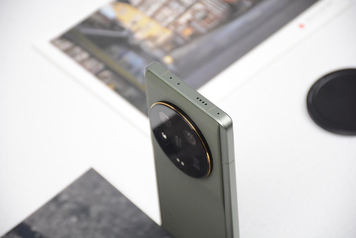 小米13pro和小米13ultra怎么选,买小米13ultra还是vivox100pro