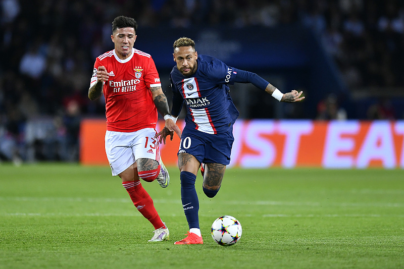 曝切尔西考虑再报价恩佐,名宿评切尔西1.2亿镑买恩佐