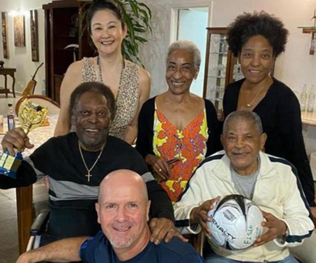 球王贝利照片,球王贝利晒照报平安