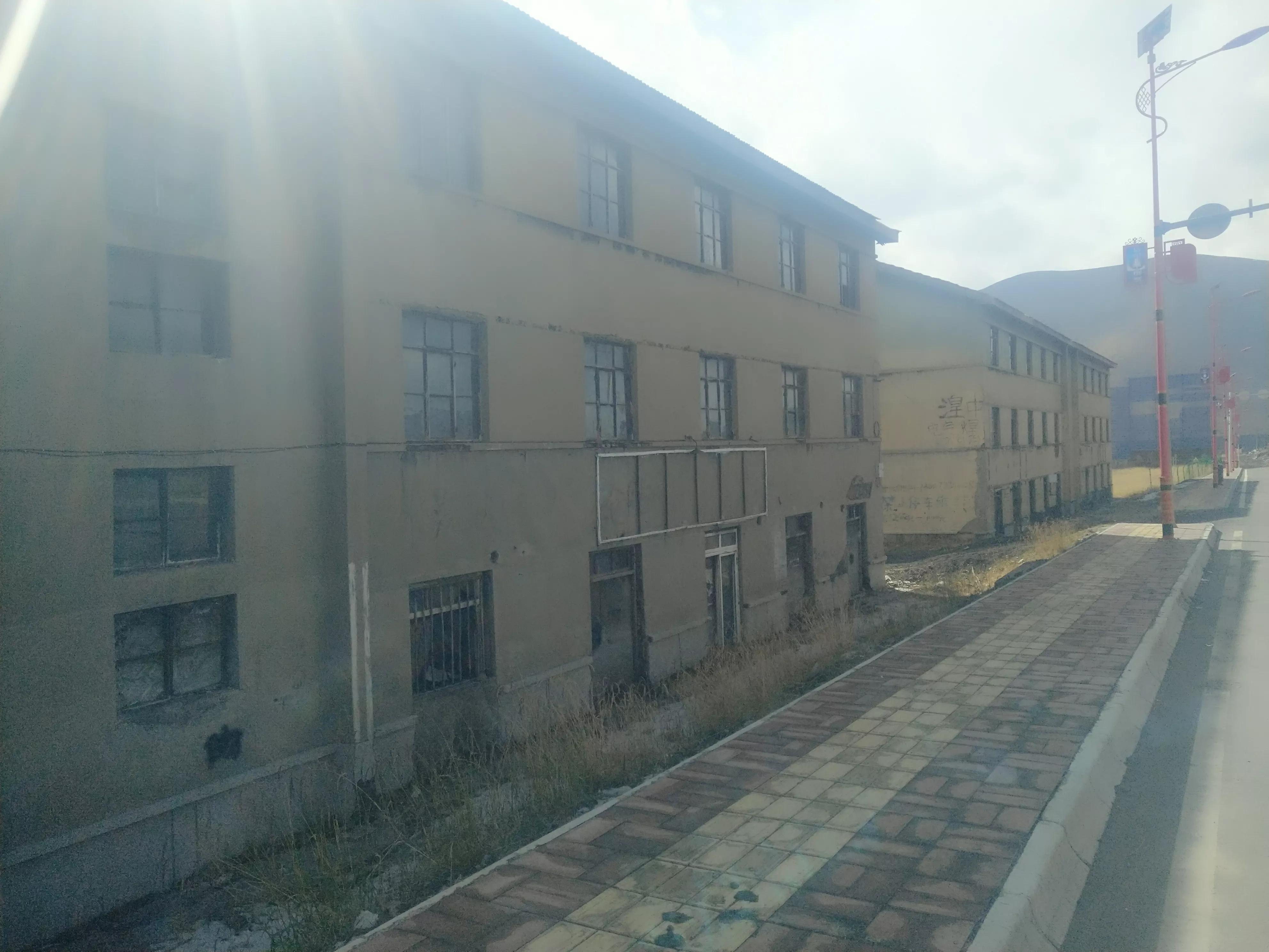 从甘肃翻越祁连山到青海,从肃北到青海沿途风景