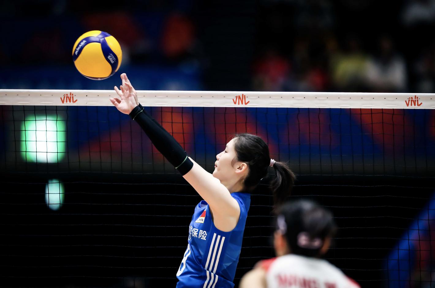 中国女排五大二传新秀,中国女排26人名单4大接应