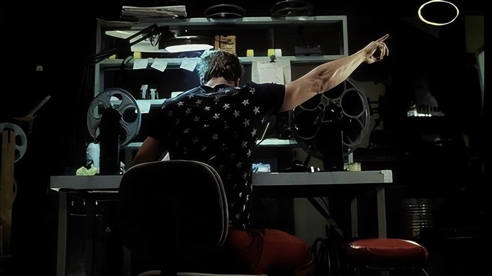 爱德华·诺顿《搏击俱乐部》,爱德华诺顿惊艳表演